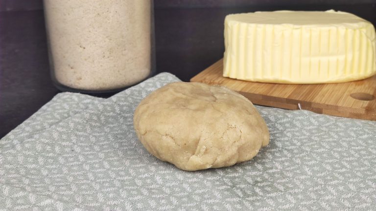 Pâte brisée sucrée
